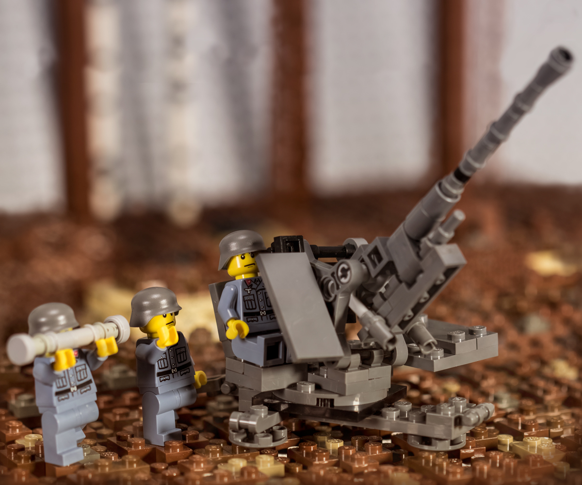 luftwaffe anti-aircraft troops - brickmania toys