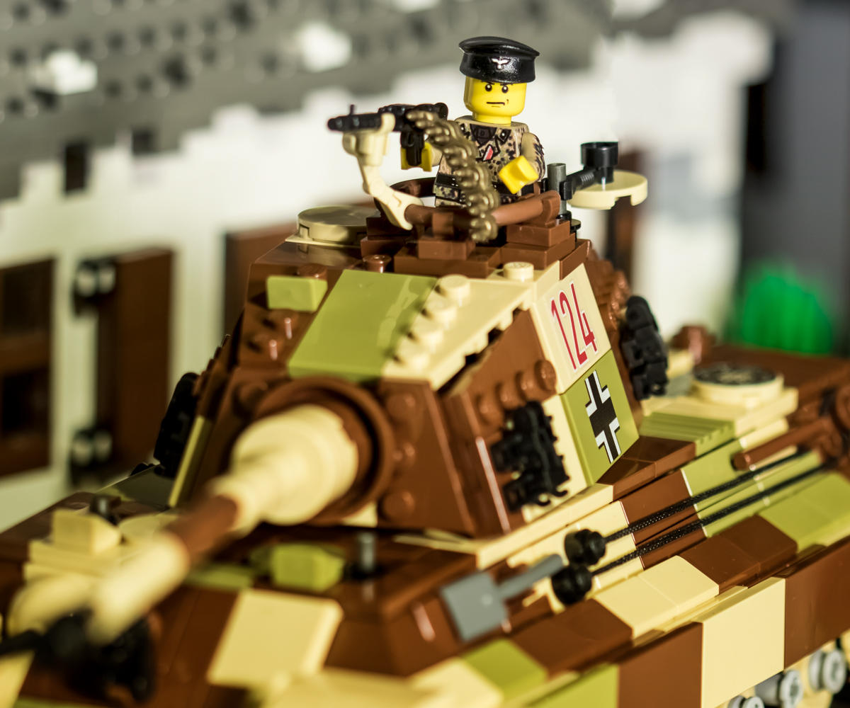 brickmania tiger 2